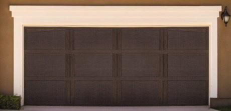 Model 9700 with WindSafe® garage door