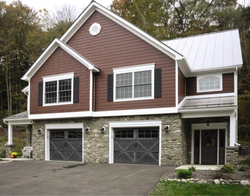 Model 9700 — Carriage House Steel garage door