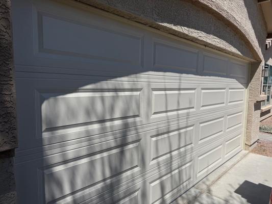 After — 16x7 CHI Model 4240 Garage Door Replacement