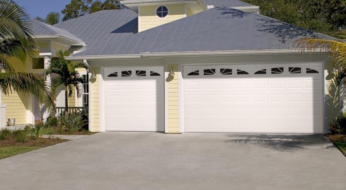 Heritage Series — Entry Carriage House garage door