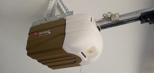 Residential Garage Door Opener Repair
