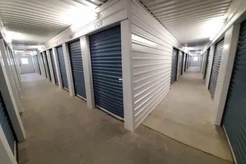 Series 2000 — Reduced Rattle garage door