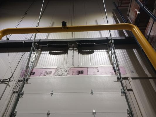 Multi-Door Commercial High-Speed Freezer Door Repair at Winco Foods Distribution Center